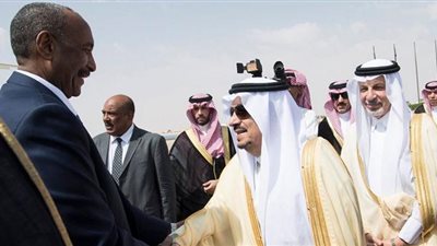 رئيس مجلس السيادة السوداني يصل الرياض