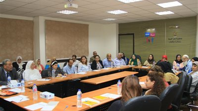 التضامن: ندوة حول صحة كبار السن وتنظيم قوافل طبية لدور المسنين خلال أكتوبر (صور)