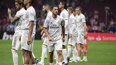 نجم ريال مدريد مهدد بالغياب عن الكلاسيكو
