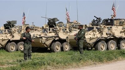 قسد: القوات الأمريكية تسحب قواتها من الحدود مع تركيا