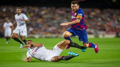 ميسي يتغزل في رونالدو ويكشف عن أجمل أهدافه