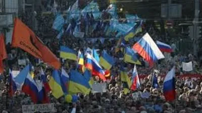 موسكو: القمة ممكنة.. ومسيرة السلام الأوكرانية تصل إلى أول عائق