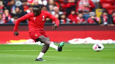 ساديو ماني يتلاعب بنجوم البرازيل ويحصل على ركلة جزاء (فيديو)