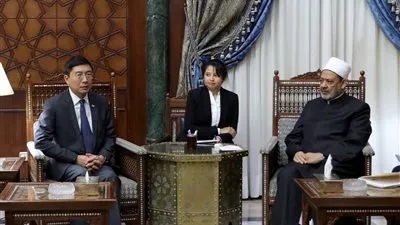 سفير سنغافورة بالقاهرة: خريجو الأزهر لهم دور كبير في تحصين بلادي من مشكلات التطرف