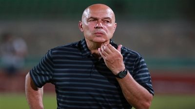 خطوة واحدة تفصل جروس عن تدريب أهلي جدة