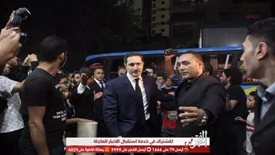 عاجل.. وصول جمال وعلاء مبارك عزاء الراحل طلعت زكريا (صور وفيديو)