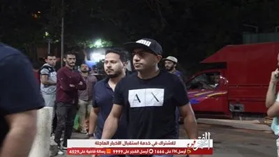 وصول علي ربيع وأحمد فهمي وأيتن عامر وزوجها عزاء الراحل طلعت زكريا (فيديو وصور)