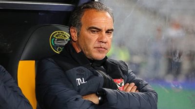 قائد الأهلي يوجه رسالة إلى مارتن لاسارتي