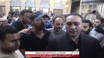 محمد امام يتسبب في أزمة بعزاء 