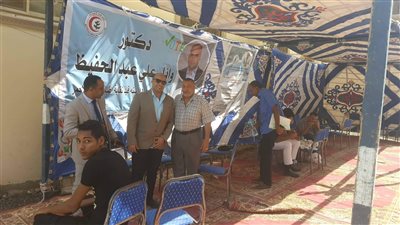 مرشح على مقعد النقيب 