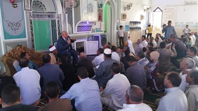 محافظ الوادي الجديد يعلن عن مبادرة لدعم صغار المزارعين وخصم 50% من ثمن الأراضي الزراعية