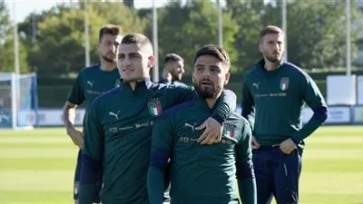 اليوم.. إيطاليا تظهر بألونها الجديدة أمام اليونان لحسم تصفيات اليورو