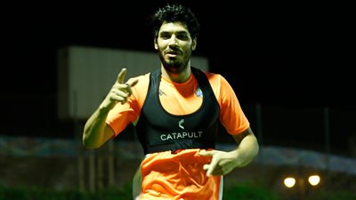 علي جبر يعود من الإمارات ويواصل تدريباته التأهيلية في بيراميدز