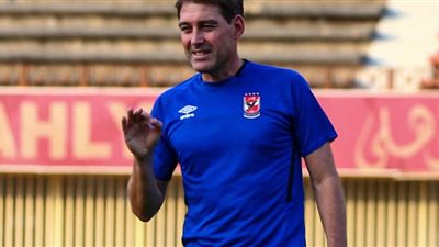 فايلر يستقر على مهاجم الأهلي أمام الزمالك 