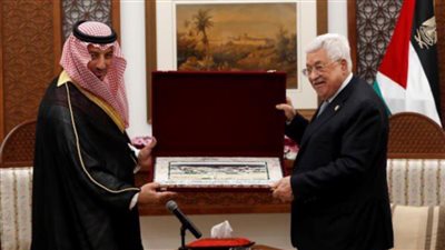 الرئيس الفلسطيني يستقبل رئيس الاتحاد السعودي ياسر المسحل