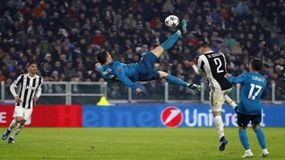 بوفون يكشف لأول مرة عن حديثه مع رونالدو عقب المقصية الشهيرة في مرماه