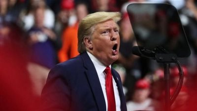 ترامب: سنصدر أمرا قريبا بفرض عقوبات على مسئولين أتراك