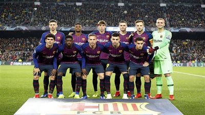 برشلونة يتحرك لتحصين نجم الفريق الشاب