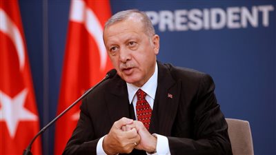 أردوغان يهدد بنقل اللاجئين من تركيا إلى شمال سوريا
