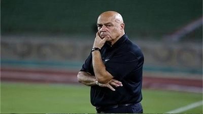 كريستيان جروس يهرب من الأهلي السعودي 