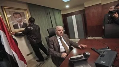 عاجل... وفاة سفير سوريا السابق لدى جامعة الدول العربية
