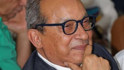 د.حماد عبدالله يكتب: من الحب 