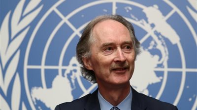 مبعوث الأمم المتحدة يلتقي وزير الخارجية السوري في دمشق