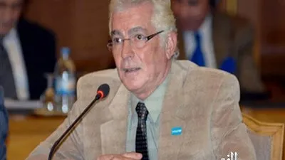 محمود قابيل: 