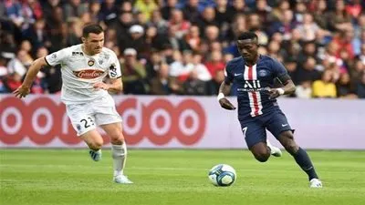 بعد نيمار.. أزمة جديدة تضرب باريس سان جيرمان