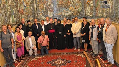 زيارة وفد مؤسسة Pro- oreinta للكاتدرائية المرقسية بالإسكندرية