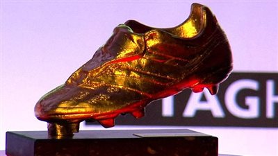 إشتعال سباق الحذاء الذهبي وميسي وصلاح أبرز الغائبين