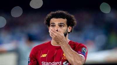 مفاجأة جديدة بشأن محمد صلاح مع ليفربول 