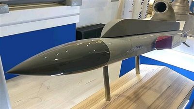 أوكرانيا تكشف عن صاروخ يشبه 