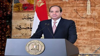 السيسي: أؤكد فخري وجميع المصريين بالمحكمة الدستورية العليا