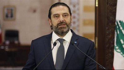 رئيس الوزراء اللبناني يبحث سبل الخروج من الأزمة 