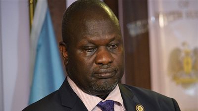 عودة زعيم المتمردين بجنوب السودان إلى الوطن لإجراء محادثات سلام