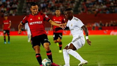 ريال مدريد يتلقى الخسارة الأولى له على يد مايوركا بالدوري الإسباني