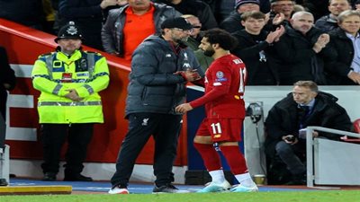 كلوب يحذر محمد صلاح قبل موقعة ليفربول ومانشستر يونايتد
