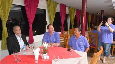 محافظ المنيا يلتقي بالمشاركين من 6 دول في رالي تحدى عبور مصر (صور)