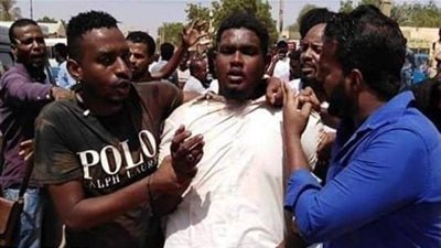 إصابة العشرات من طلاب جامعة سودانية جراء هجوم مليشيات إخوانية