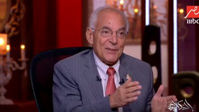 فاروق الباز يكشف حقيقة بناء سد النهضة على أرض هشة