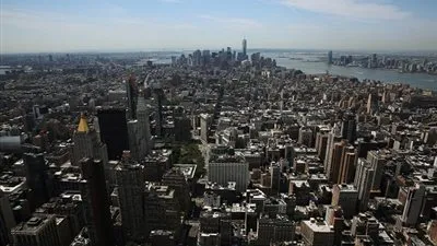 تراجع الاستثمار في الأعمال التجارية بالولايات المتحدة يضغط على الاقتصاد المتباطئ