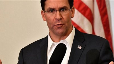 وزير الدفاع الأمريكي يناقش إبقاء قوة عسكرية صغيرة في شمال سوريا