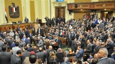 البرلمان يوافق على اتفاق قرض لتحديث الخط الأول لمترو القاهرة