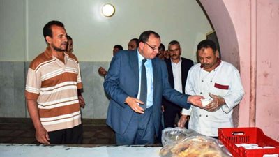 جولة تفقدية لرئيس جامعة بني سويف بالمجمع الأول والثاني بشرق النيل