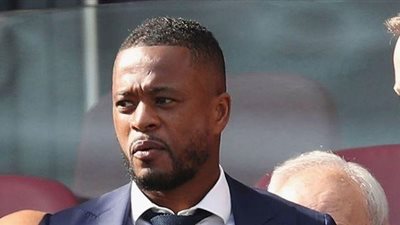 باتريس إيفرا: أرسنال فريق أطفال لن يتغيروا