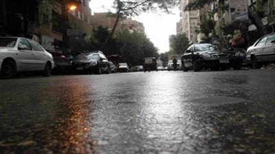 عاجل.. سقوط أمطار خفيفة على شوارع السويس