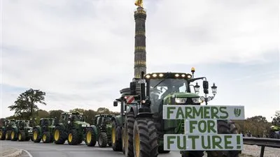 احتجاج الآلاف المزارعين في جميع أنحاء ألمانيا