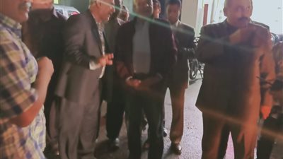 راشد يتفقد عمليات شفط مياه الأمطار ليلًا بأحياء جنوب الجيزة (صور)