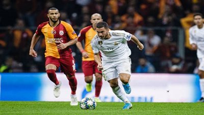 زيدان يدافع عن نجم ريال مدريد